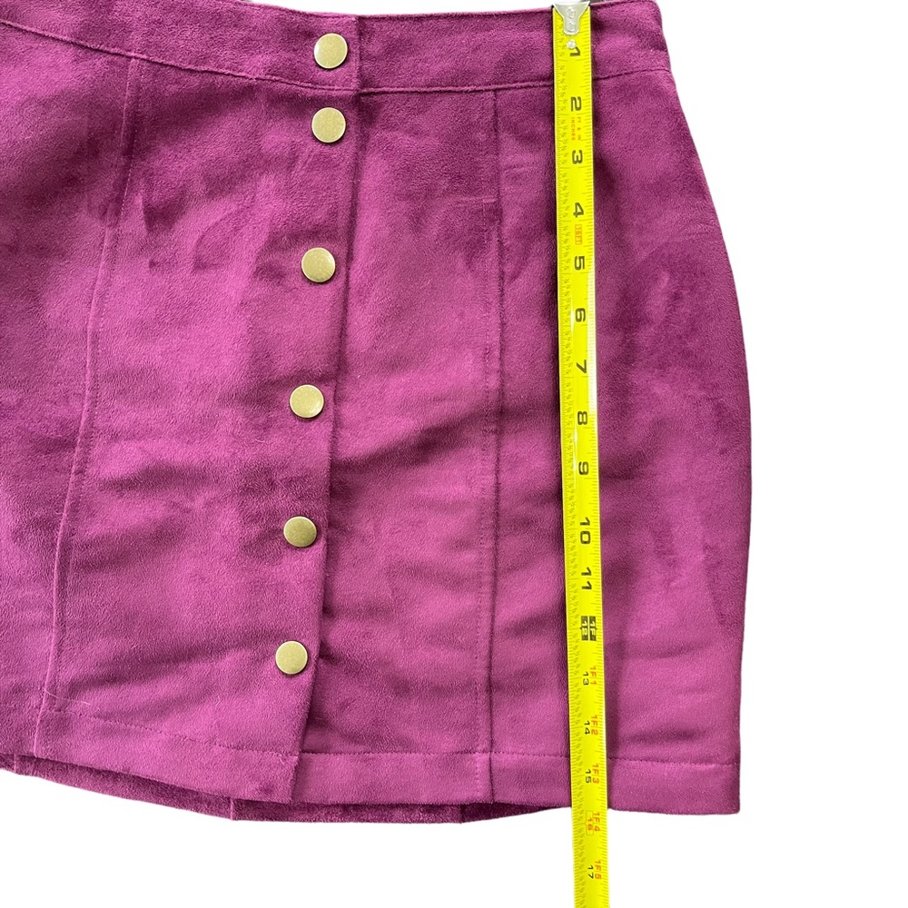Old Navy faux suede skirt miniskirt snap detail   size 0 - Picture 6 of 8